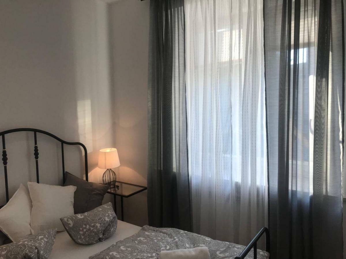 Stare Miasto Swietojerska 12 Apartment Warsaw Ngoại thất bức ảnh